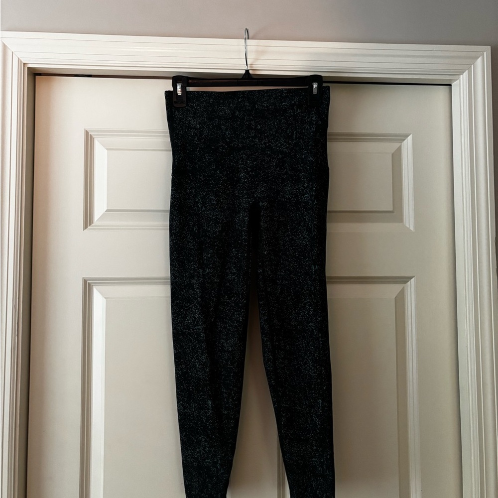 SPANX Black and Green Patterned Leggings